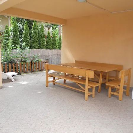 Apartment Balaton 109 *